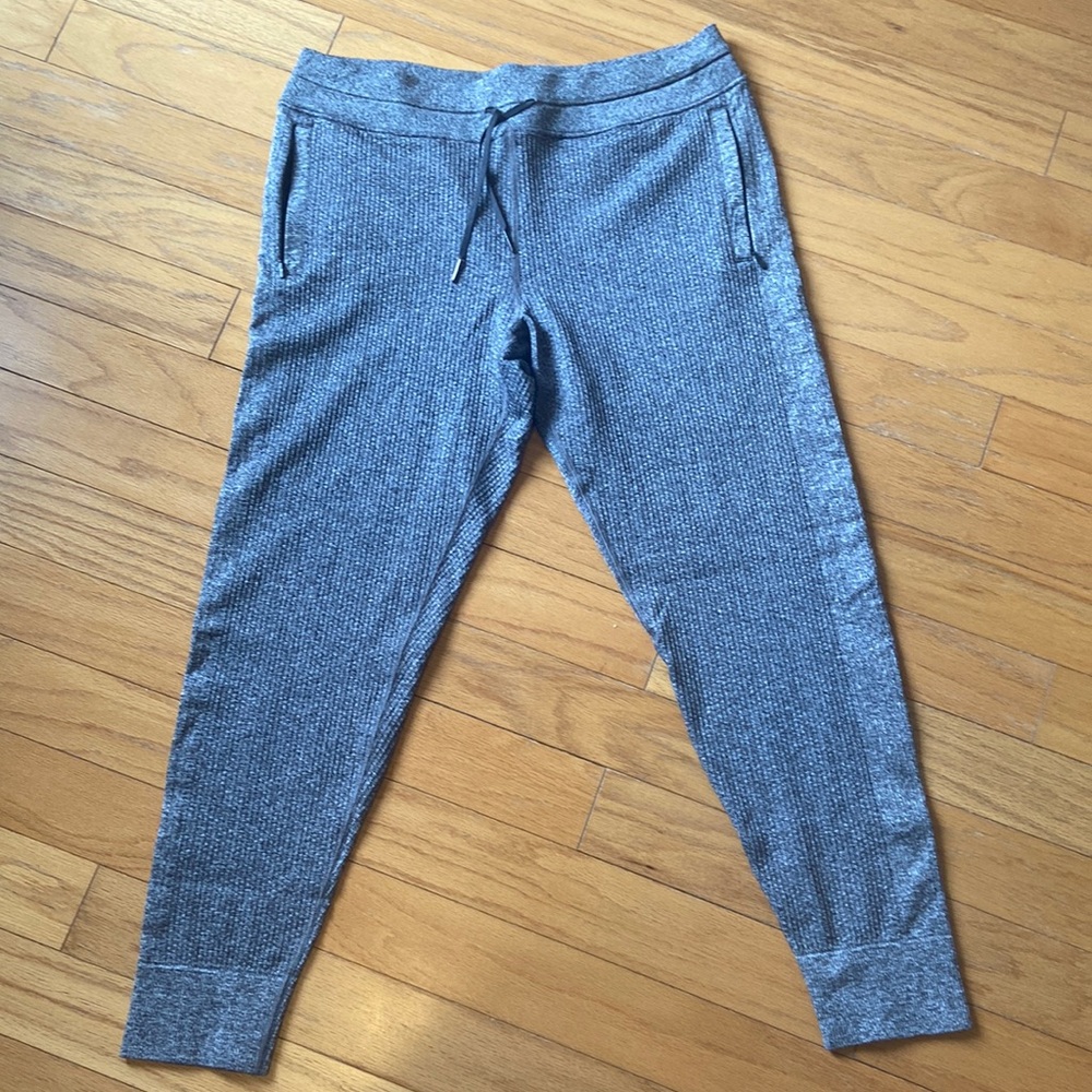 EUC Lululemon Thermal Leggings